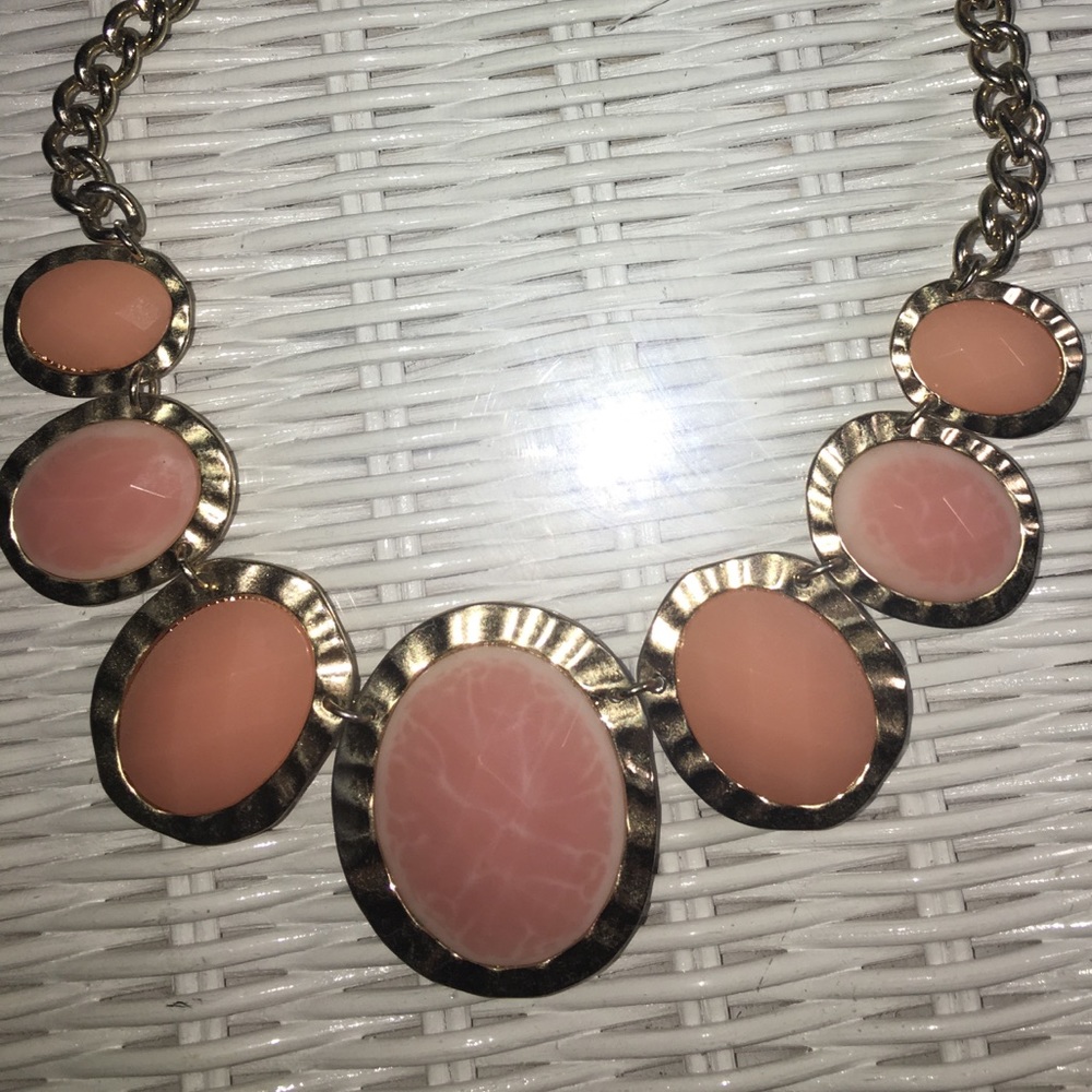 Neckalace